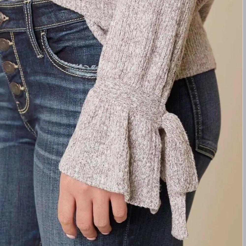 Lucky Brand women's fashion knit tie sleeve rib pullover top - Picture 14 of 14